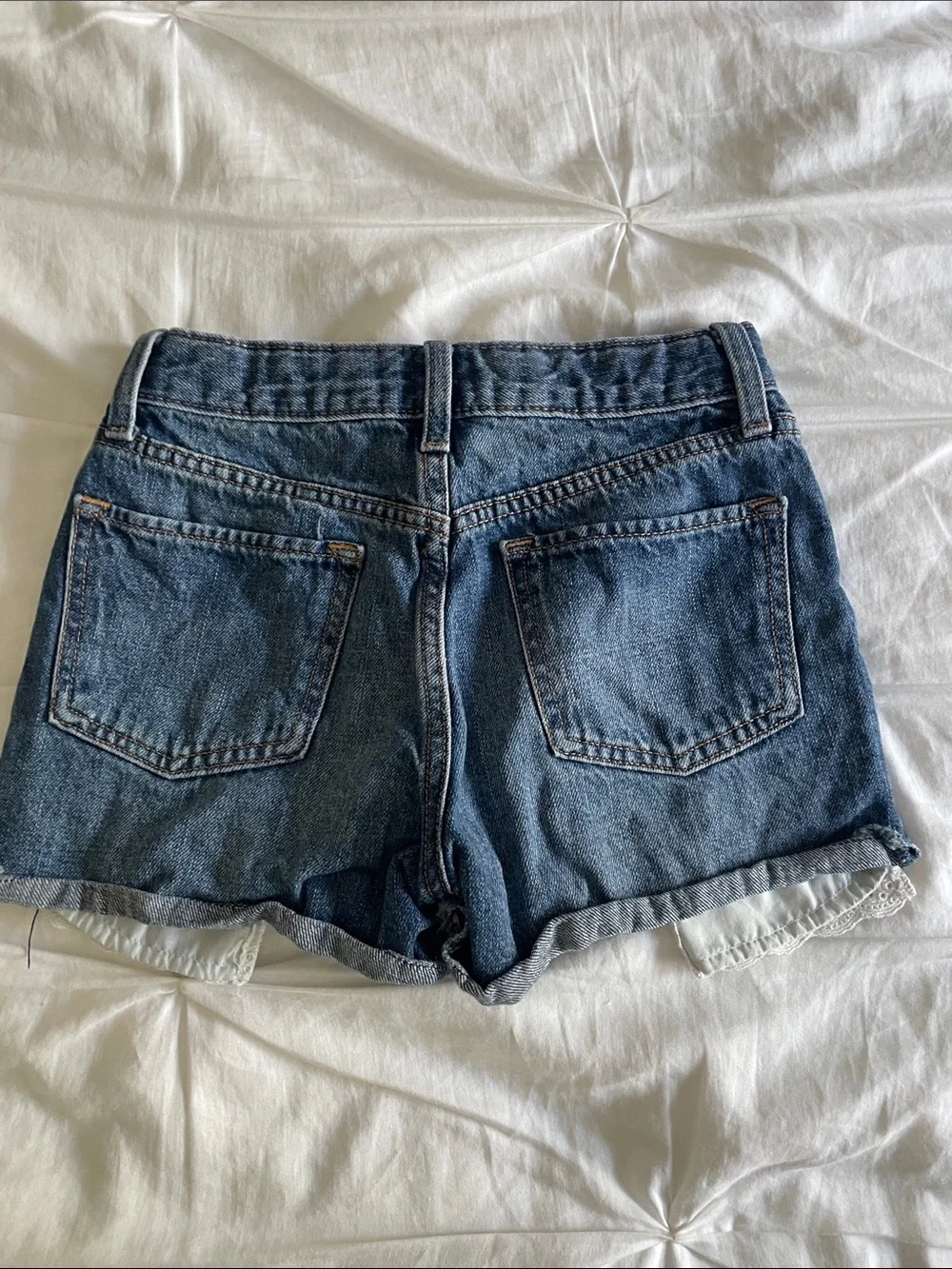 Old Navy Dark Blue Denim Shorts with White Lace Trim (kids)